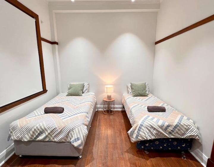 Charming Central Unit In Authentic Building ซิดนีย์ ภายนอก รูปภาพ